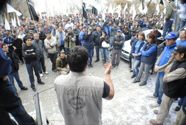 El sindicalismo de base dijo presente en las calles de Neuquén