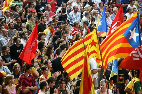 Cientos de miles llenan las calles reclamando la independencia catalana
