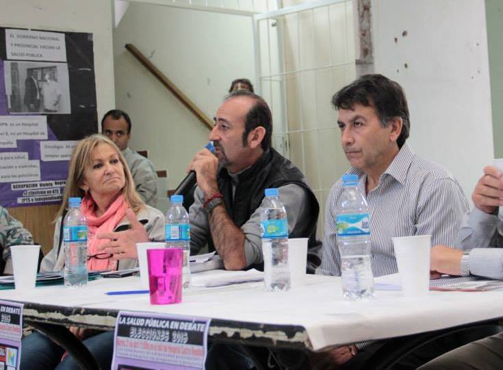 Raúl Godoy participó del debate en el Hospital Castro Rendón y denunció el vaciamiento de la salud pública