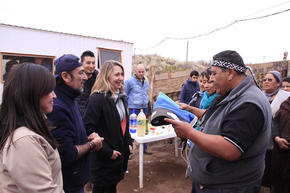 Myriam Bregman visitó Vaca Muerta y llevó su apoyo al pueblo mapuche