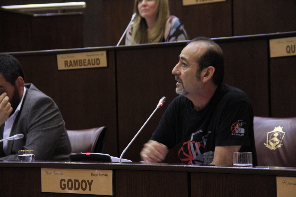 Raúl Godoy: “En la Legislatura se negaron a prorrogar las sesiones ordinarias y a repudiar las designaciones de Macri por decreto”