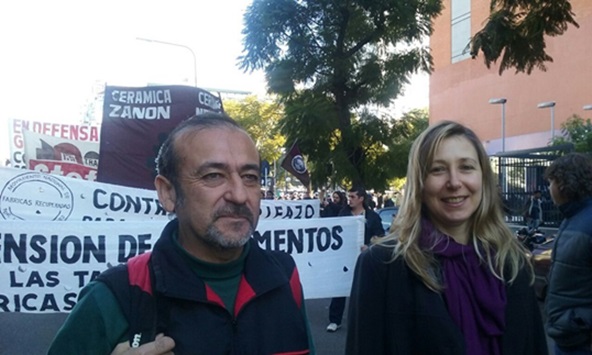 Raúl Godoy presenta recurso de amparo para que se haga audiencia pública por el tarifazo en Neuquén