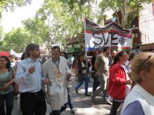 Del Caño marchó junto a los trabajadores de la educación en apoyo a sus reclamos