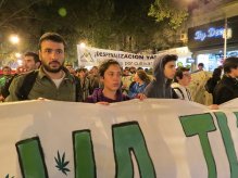 Diputada Soria acompañó marcha de miles de jóvenes por la legalización