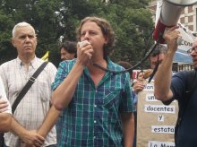 Christian Castillo acompañó la marcha de los SUTEBA recuperados