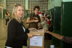 Ya votó Myriam Bregman, candidata a jefa de Gobierno por el Frente de Izquierda