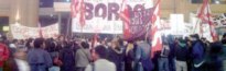 Tercerizados bloquean las boleterías de Plaza Constitución
