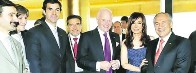 Cristina entrega recursos a la Barrick y fomenta la contaminación ambiental