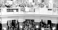 Trabajadores y estudiantes se movilizan en Estados Unidos