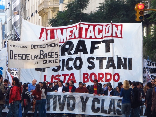 "Vamos para fortalecer la pelea contra todo tipo de discriminación, sea por género, por orientación sexual o nacionalidad"