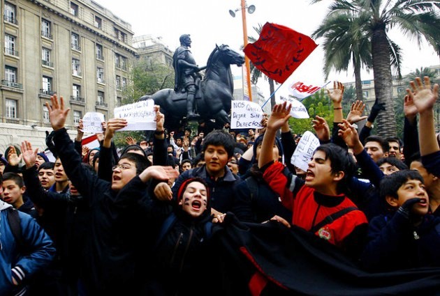 Chile: La represión no nos pone de rodillas