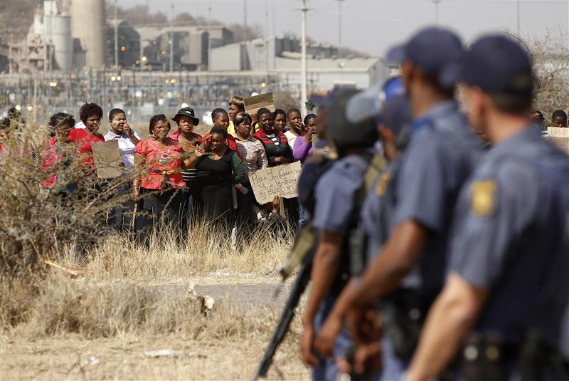 El gobierno del Congreso Nacional Africano masacra a 34 obreros en Sudáfrica