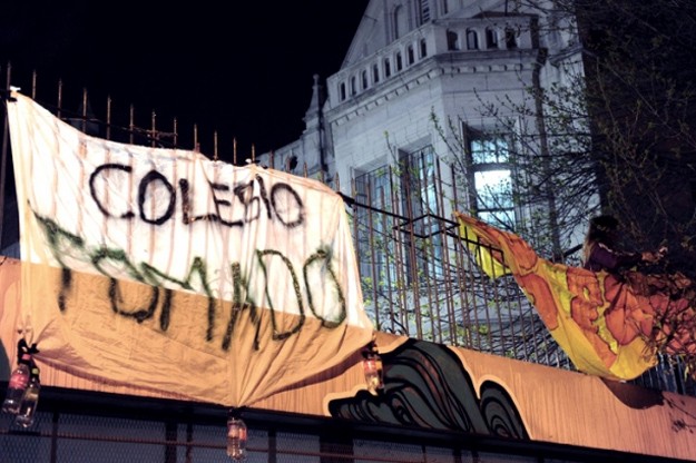 ¡Extendamos las tomas, coordinemos la lucha!