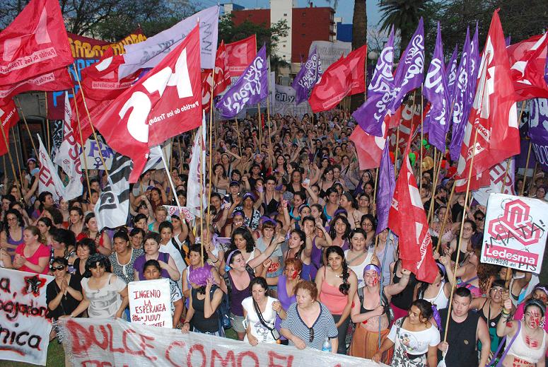 Por un gran movimiento de lucha por nuestros derechos