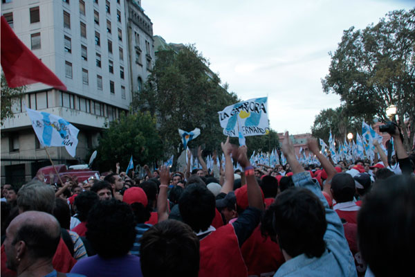 "El gobierno quiso impedir que lleguemos a la Plaza"