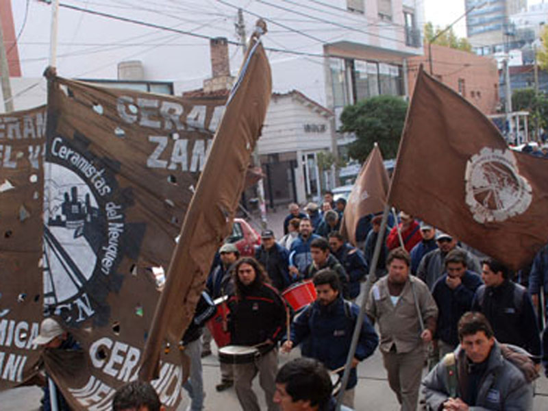 El Sindicato Ceramista se moviliza contra el acuerdo YPF-Chevron