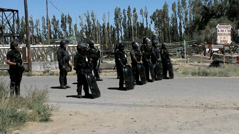 Represión, gases y balas de goma, la única respuesta del gobierno a los trabajadores de salud