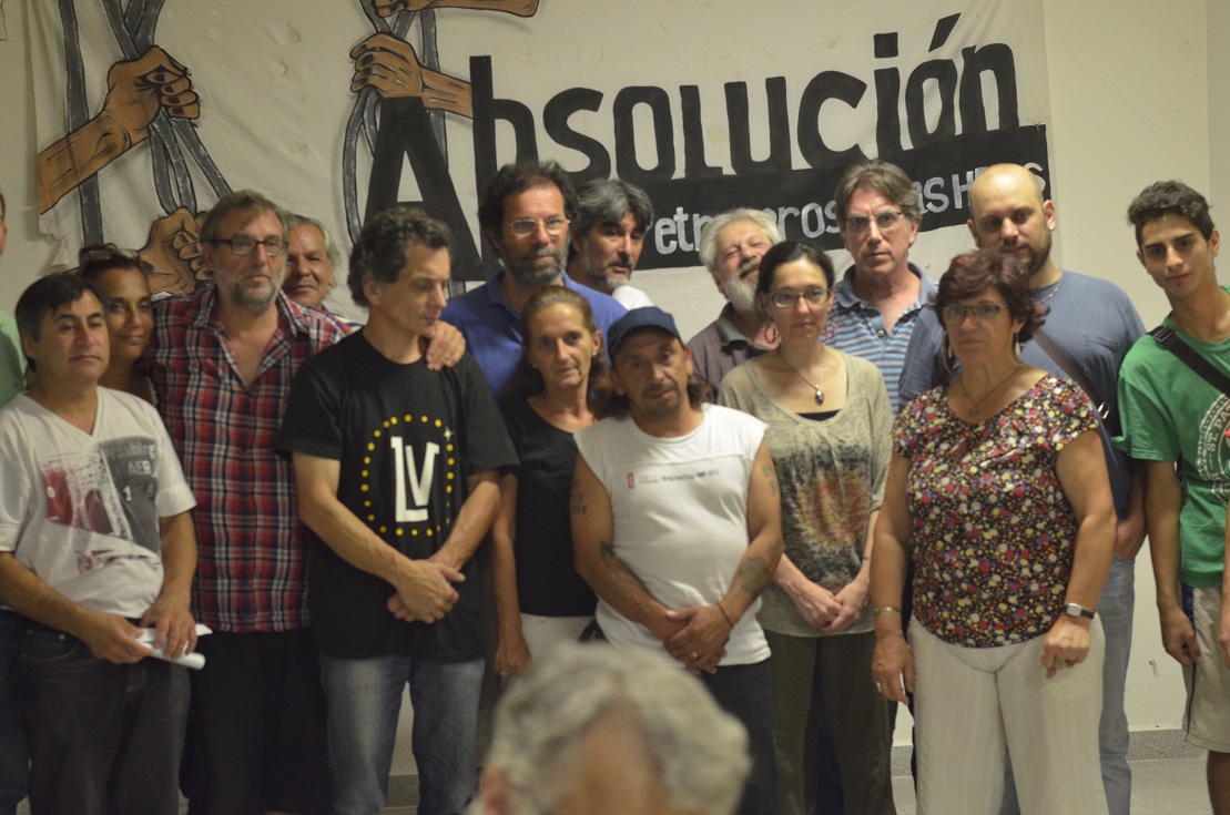 Marcha en Rosario por los petroleros de Las Heras condenados a cadena perpetua