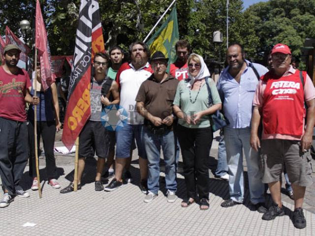 Radio abierta en Quilmes por la absolución de los petroleros