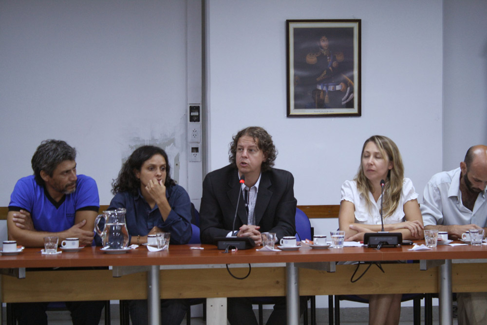 Quieren procesar a Castillo y a delegados combativos: importante convocatoria en el Congreso