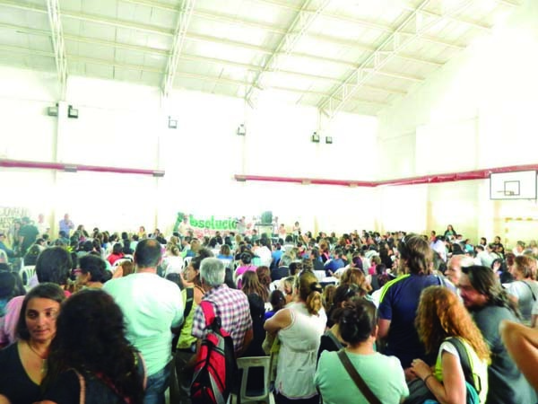 ATEN: asambleas masivas votan el plan de lucha
