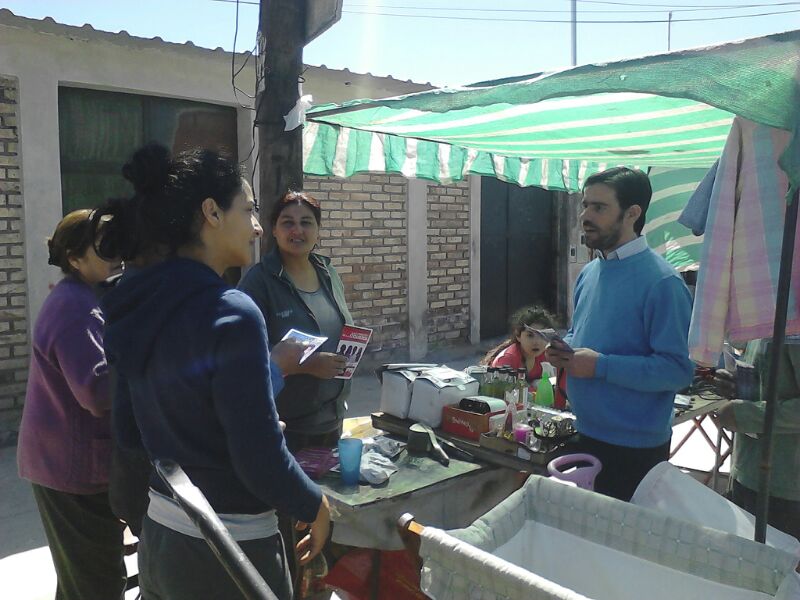 Del Caño: “Ahora en campaña todos se acuerdan de los barrios del oeste”