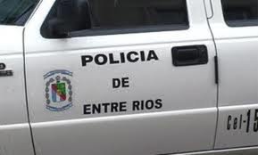 La Policía de Entre Ríos entra a las escuelas persiguiendo pibes