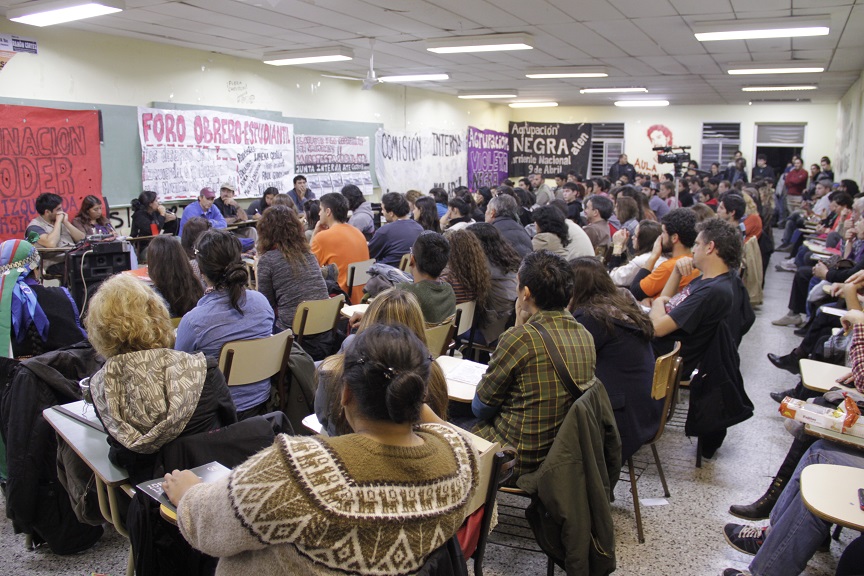 Con gran concurrencia, se realizó el primer Foro Obrero Estudiantil con el sindicalismo combativo y la izquierda