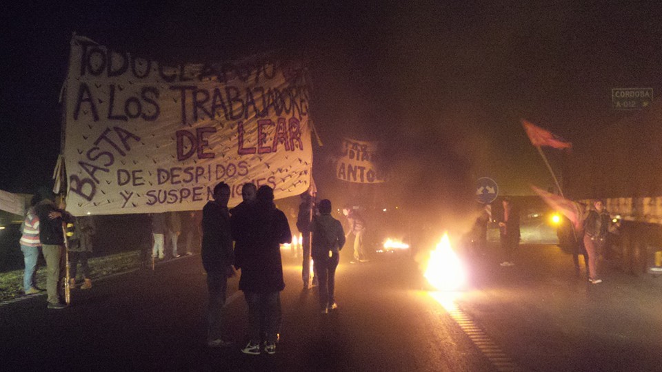 Rosario | Corte total de Autopista en apoyo a los trabajadores de Lear