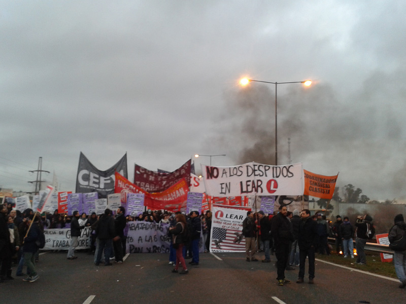 Gran jornada nacional de lucha contra los despidos en autopartista Lear