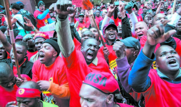 La huelga de NUMSA paraliza la industria automotriz en Sudáfrica