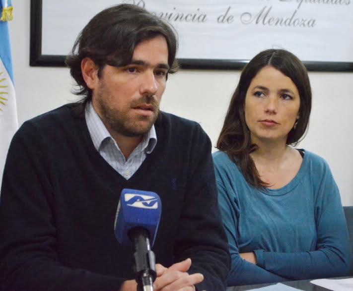 San Rafael: Del Caño explicará su proyecto de ley para prohibir despidos por 24 meses