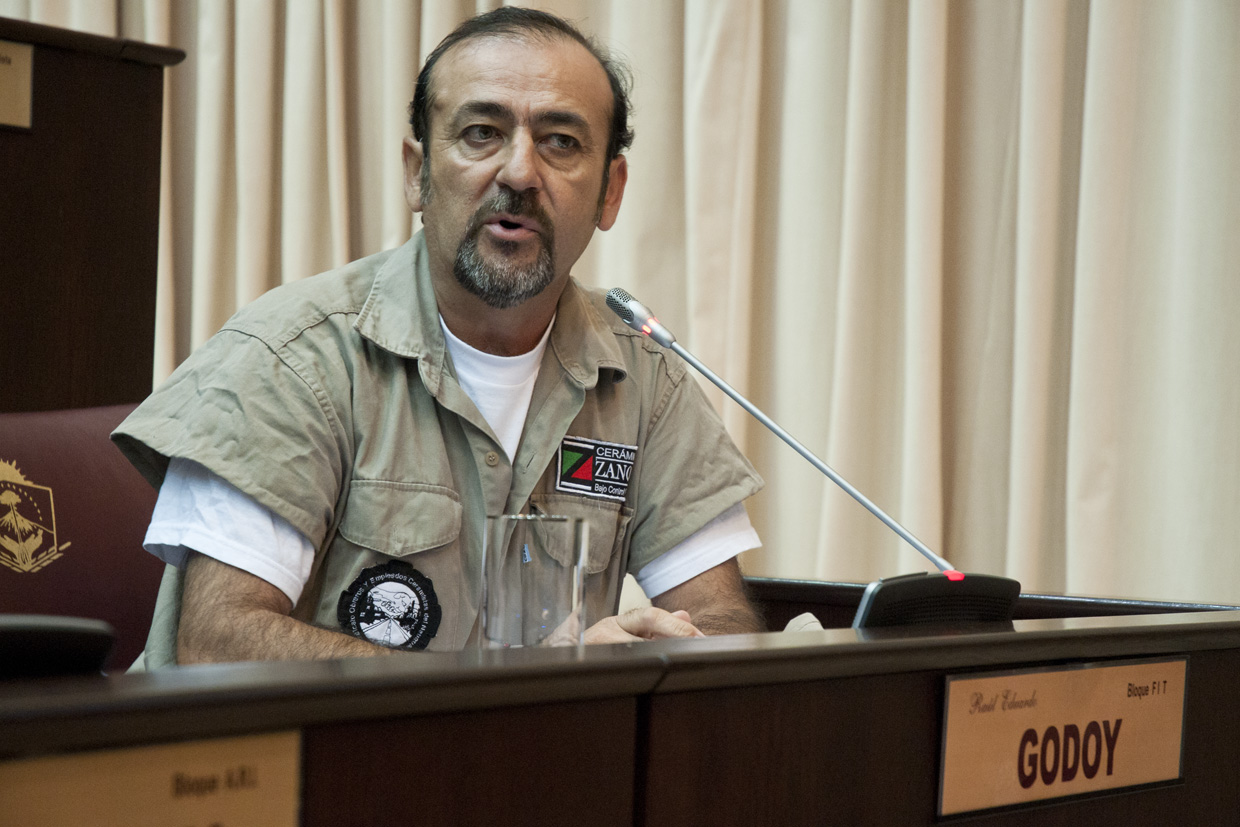 "Un discurso para ratificar la entrega a Chevron"