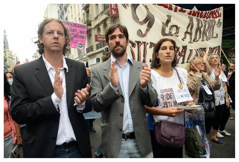 Castillo le responde a Nora De Lucía: "Que intente vivir ella con el salario de una maestra"