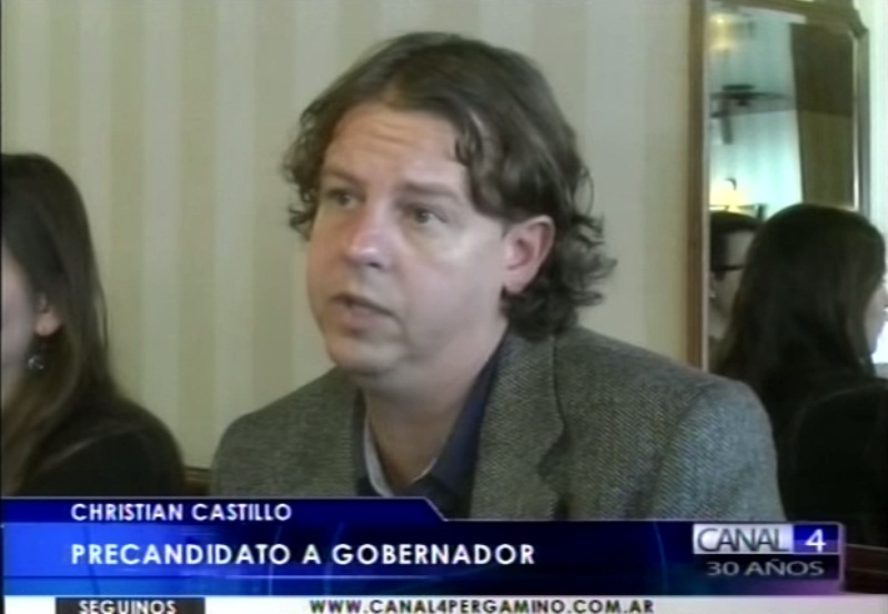 Conferencia de prensa de Christian Castillo y los candidatos locales de Pergamino 