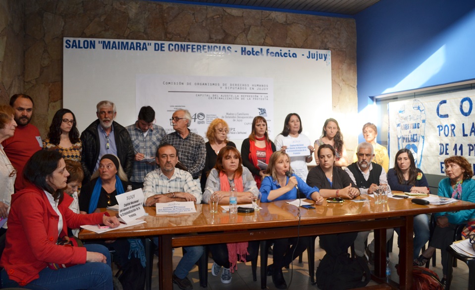 Se reunió la comisión contra la represión y la persecución del Gobierno de Morales