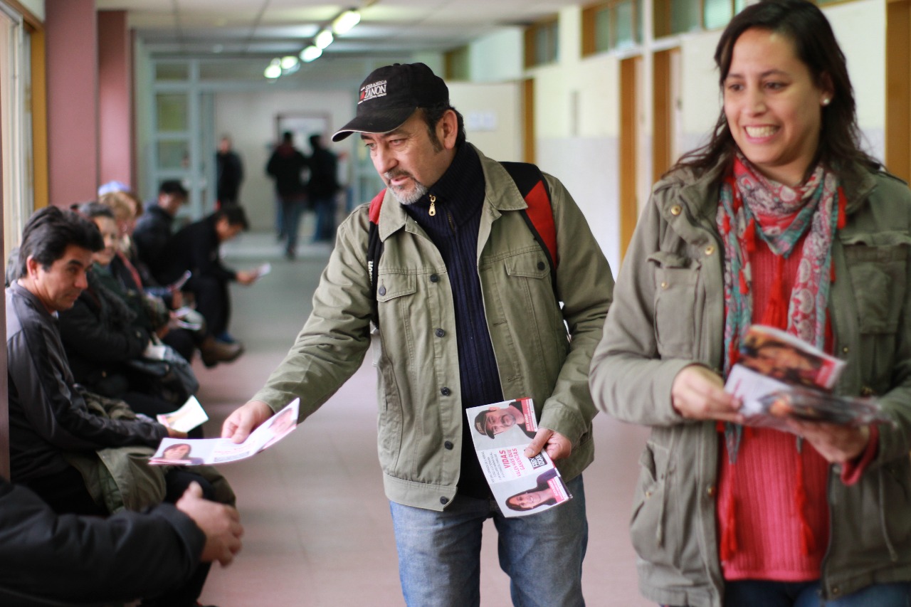 El Frente de Izquierda difunde sus propuestas en el Hospital Castro Rendón