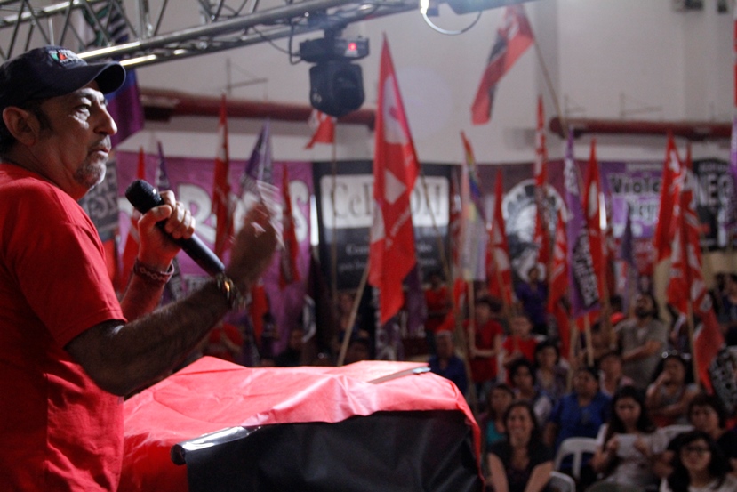 Con un multitudinario acto, el Frente de Izquierda cerró su campaña en Neuquén
