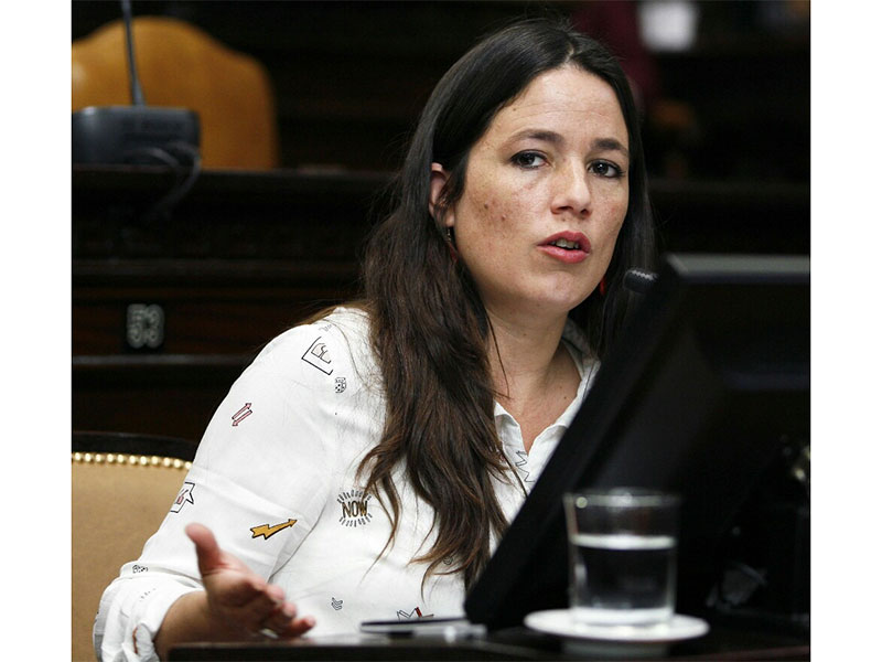 Barbeito: "Los diputados de Mendoza no deberían dar quorum, la sesión convocada en el Congreso es un fraude" 
