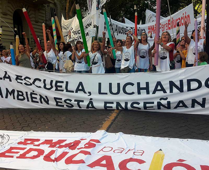 Barbeito: "Cornejo vuelve a decretar que la Educación Pública se hunda en Mendoza" 