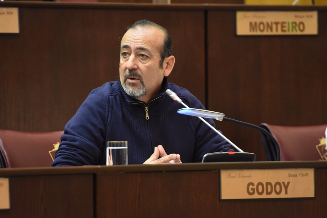 Raúl Godoy quiere que sea ley el congelamiento de las tarifas 