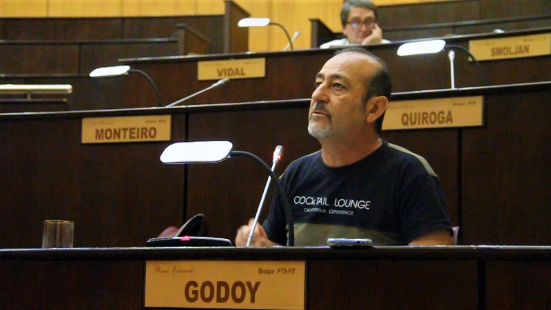 Godoy: "El presupuesto que llega a esta Legislatura, es lo que les sobra a las petroleras"