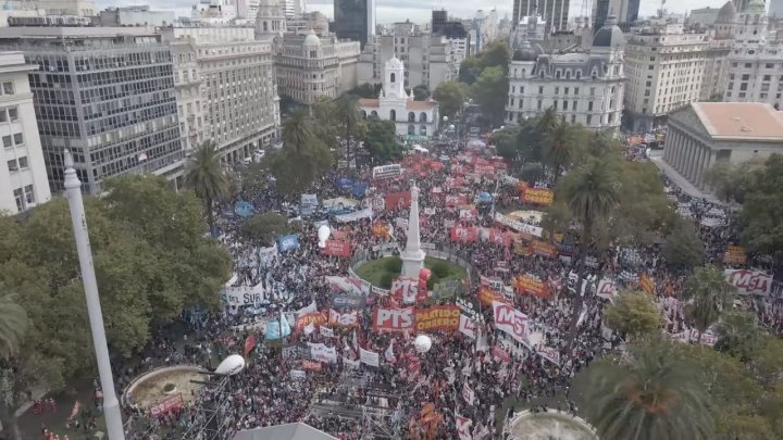 9 de julio: la izquierda y decenas de organizaciones marchan por otra salida frente a la crisis