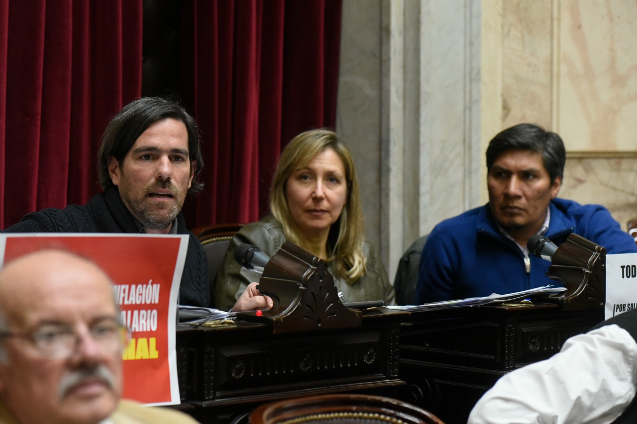 Crisis y corrida: diputados del FIT llaman a movilizar y proponen medidas urgentes