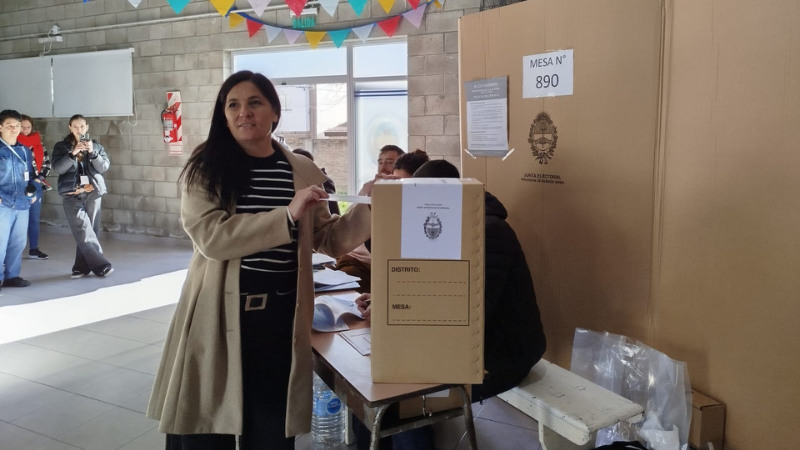 Votó Luana Simioni