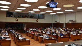 En la Legislatura de Jujuy volvieron a impedir que asuma Gastón Remy