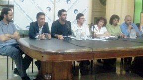 Metrodelegado Dellecarbonara y otros trabajadores acompañaron proyecto del FIT contra despidos y suspensiones