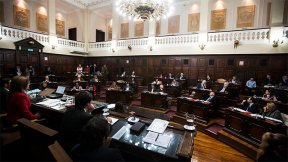 El FIT rechaza el aumento a funcionarios y legisladores