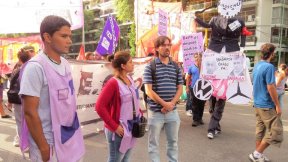 Embajador de Alemania recibió al diputado Del Caño junto a trabajadores de Kromberg & Schubert