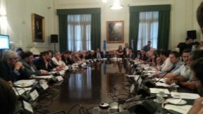 Estudiantes cortarán Av. Córdoba tras los escándalos de corrupción en la UBA